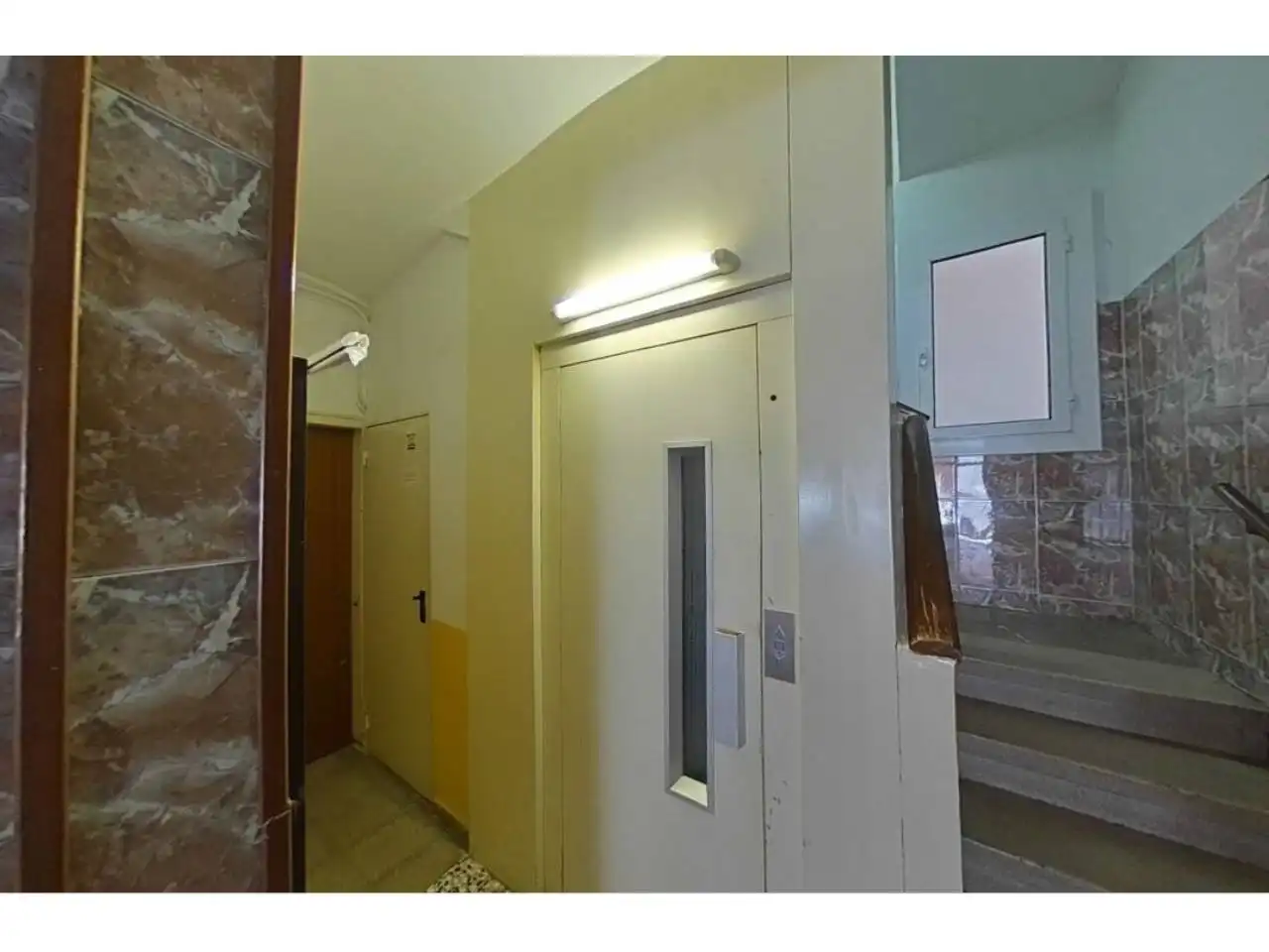 Flat for sale in Barcelona  with Parquet flooring and Storage room