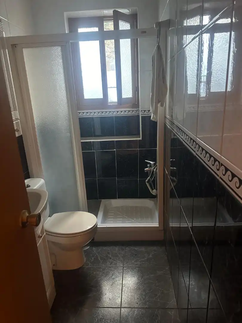 Bathroom of Houses for sale in Colomera