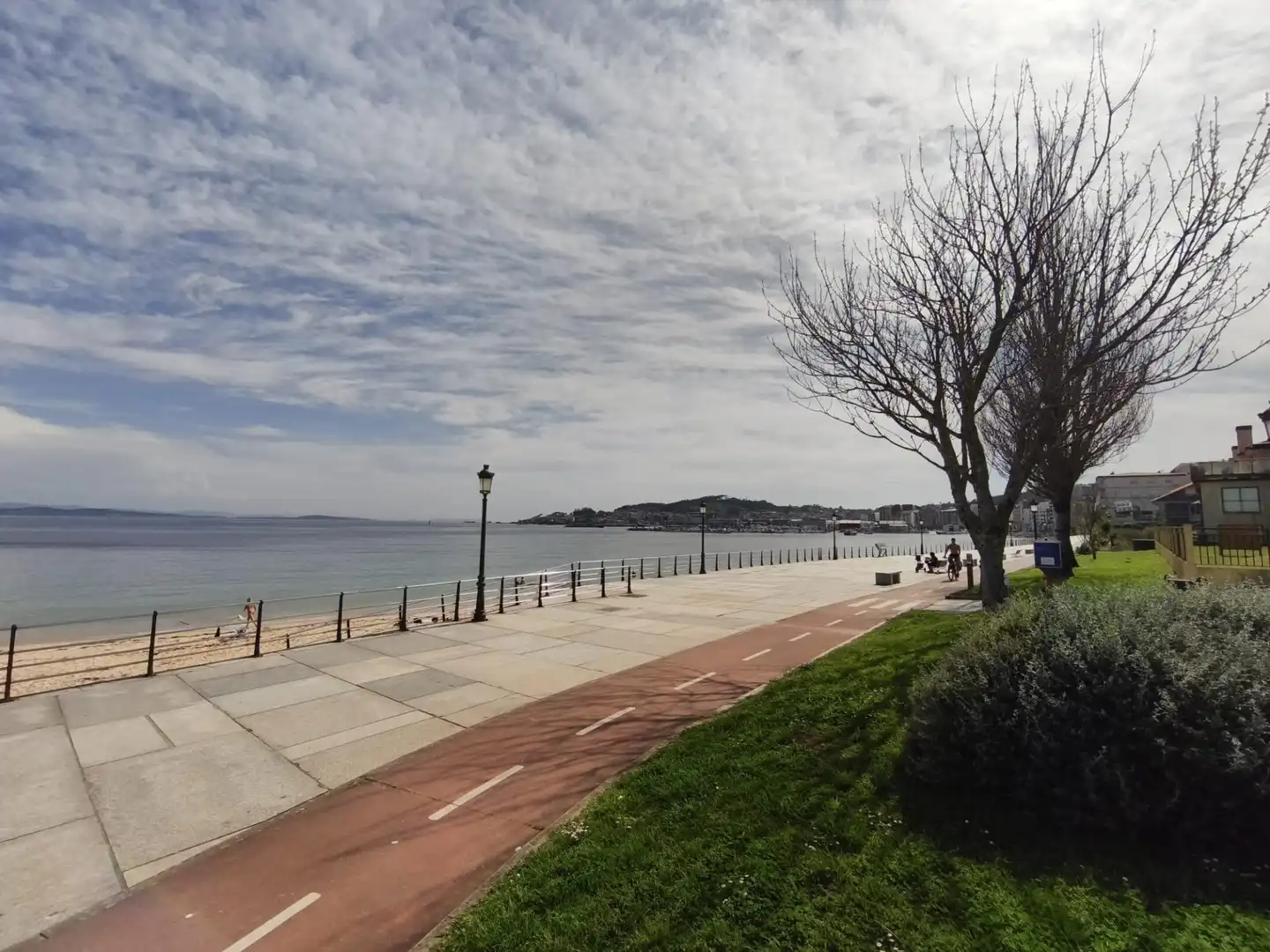 Vista exterior de Casa o chalet en venta en Ribeira con Calefacción