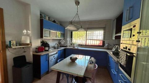 Foto 4 de Casa adosada en venta en Baeza, Jaén