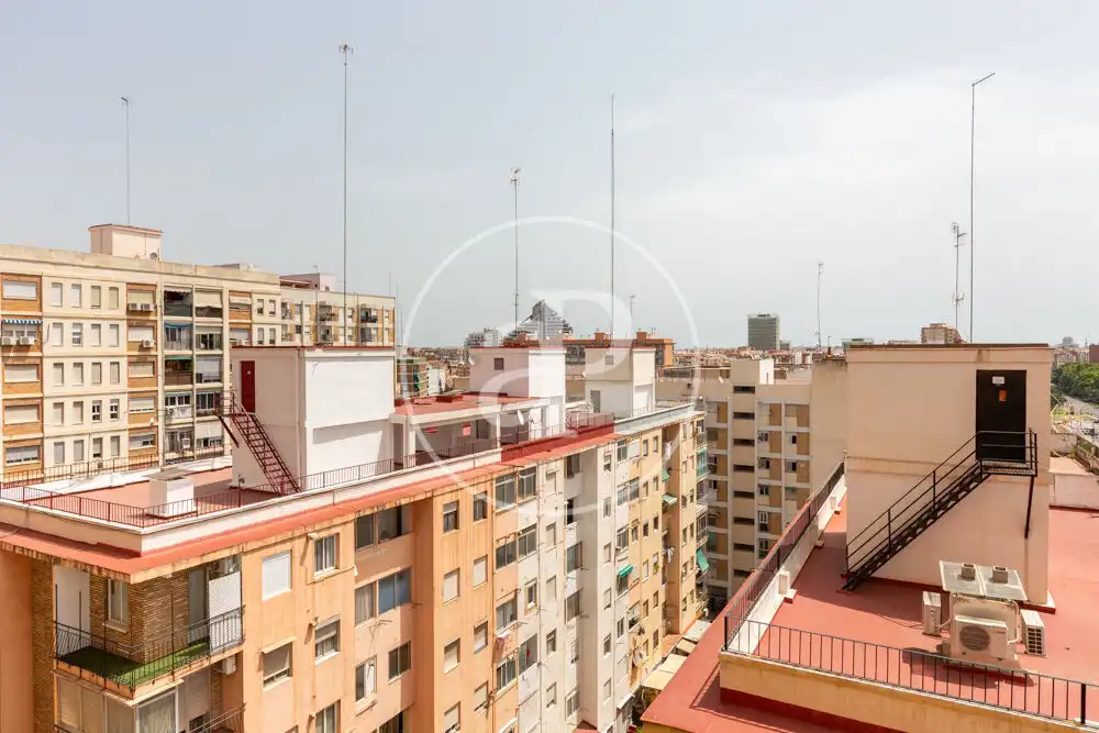 Vista exterior de Piso en venta en Valencia con Aire acondicionado, Calefacción y Terraza