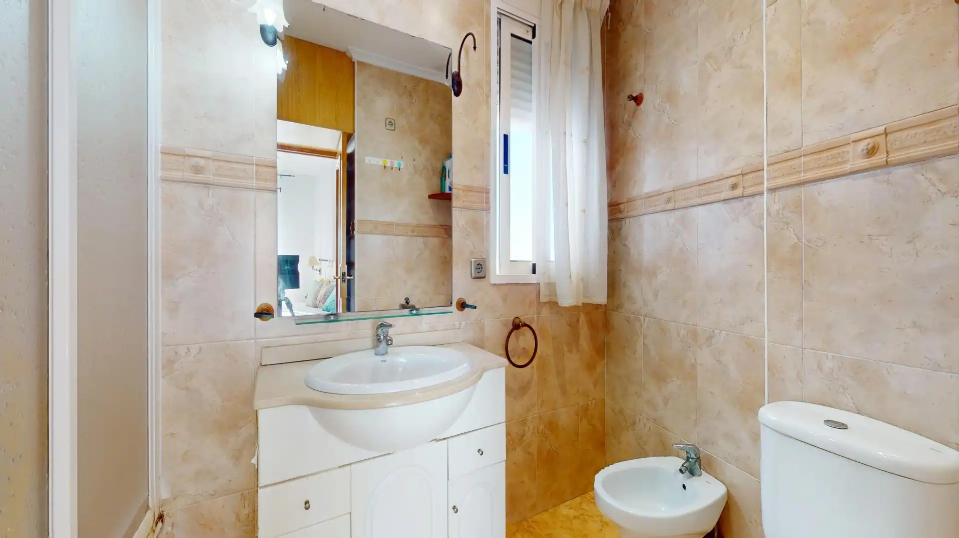 Baño de Ático en venta en Pilar de la Horadada con Terraza, Trastero y Amueblado
