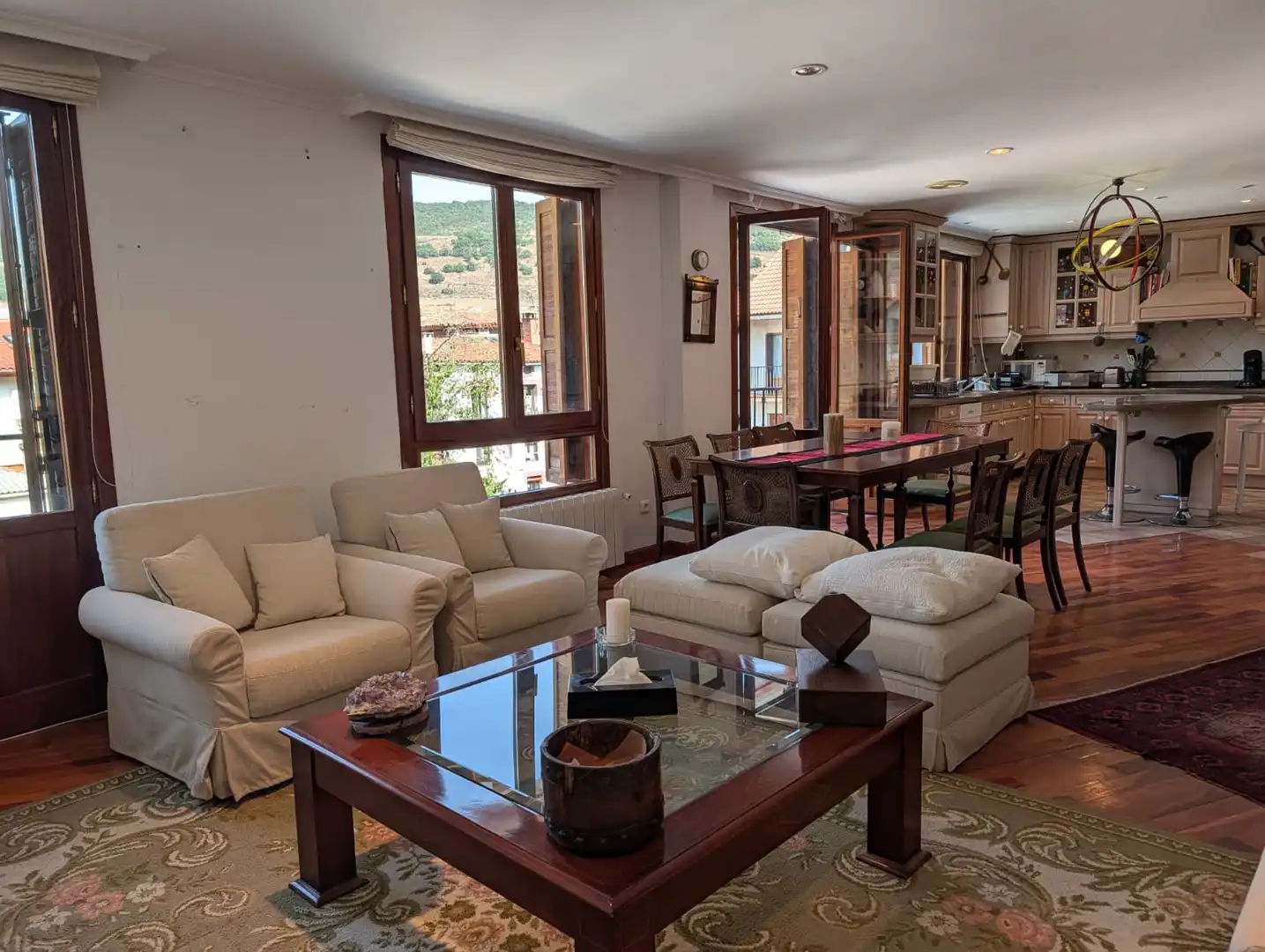 Sala de estar de Apartamento en venta en Ezcaray con Calefacción, Terraza y Trastero