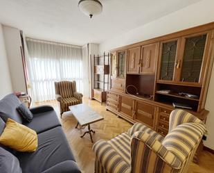 Living room of Flat to rent in  Madrid Capital  with Air Conditioner