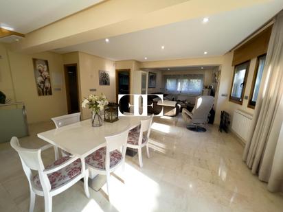 Dining room of Single-family semi-detached for sale in Cangas   with Terrace and Swimming Pool