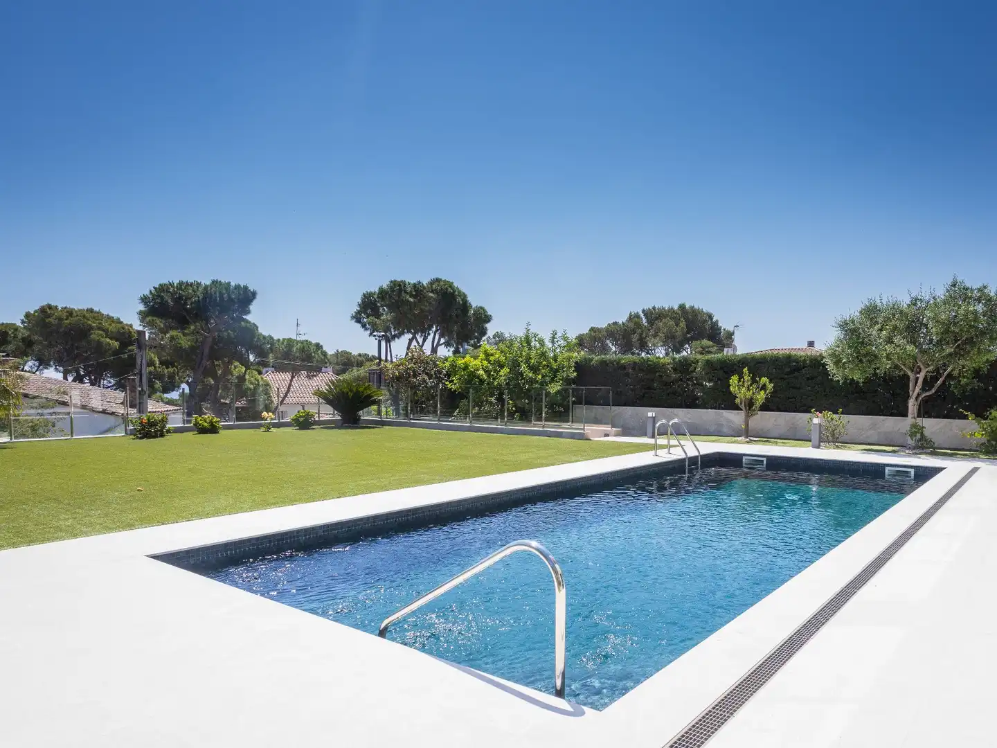 Detached house with pool for sale in Torre Valentina - Mas Vilar de La Mutxada - Treumal, imagen 6