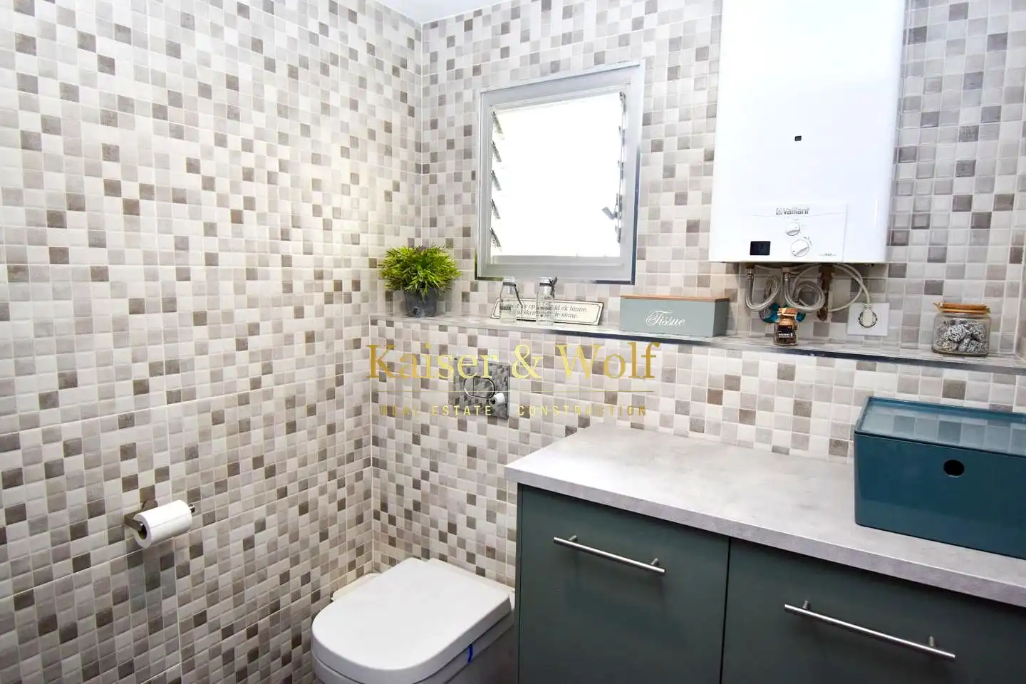Baño de Finca rústica en venta en Elche / Elx con Aire acondicionado y Jardín privado
