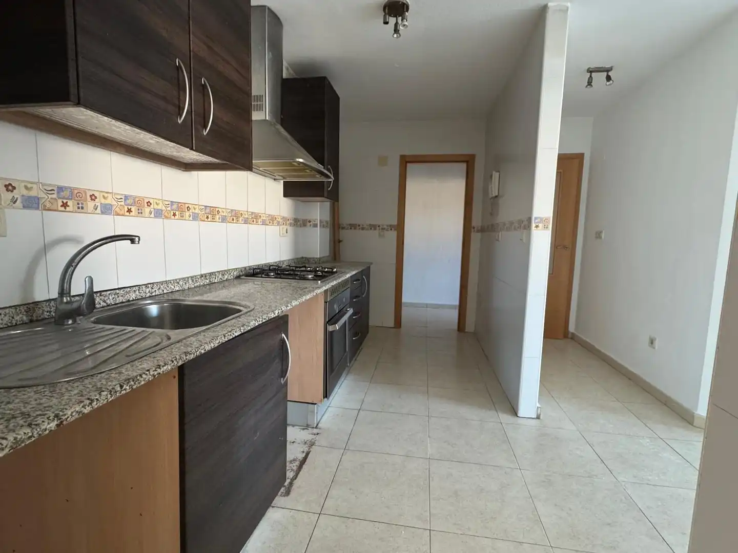 Küche von Erdgeschoss zum Verkauf in Murcia