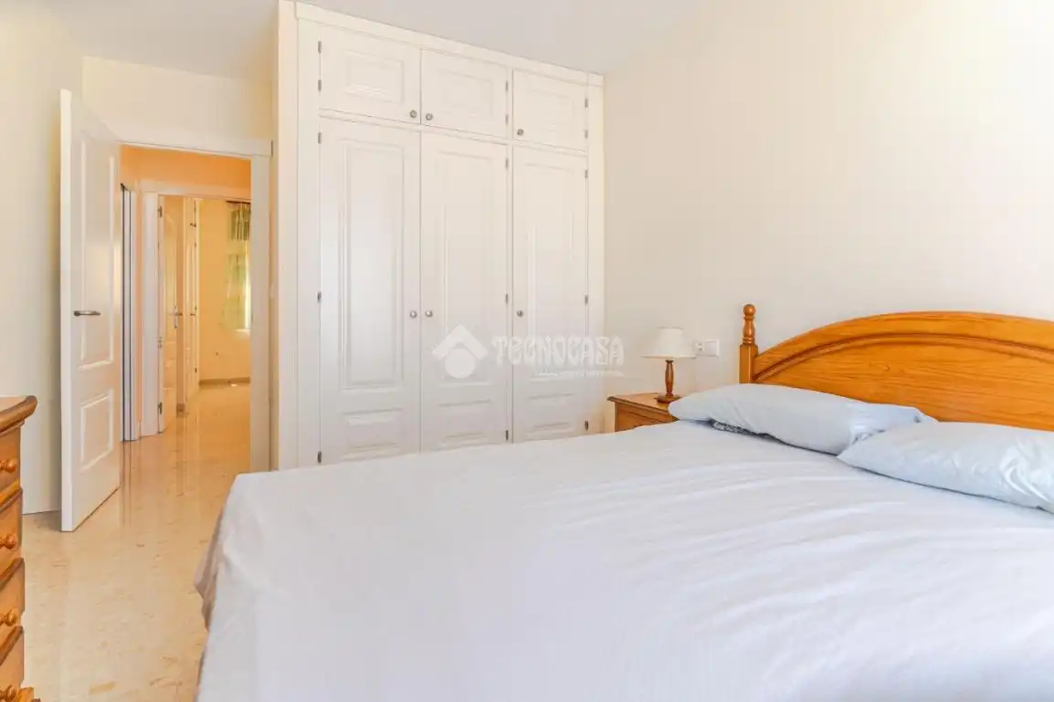 Habitación de Piso en venta en La Zubia con Terraza