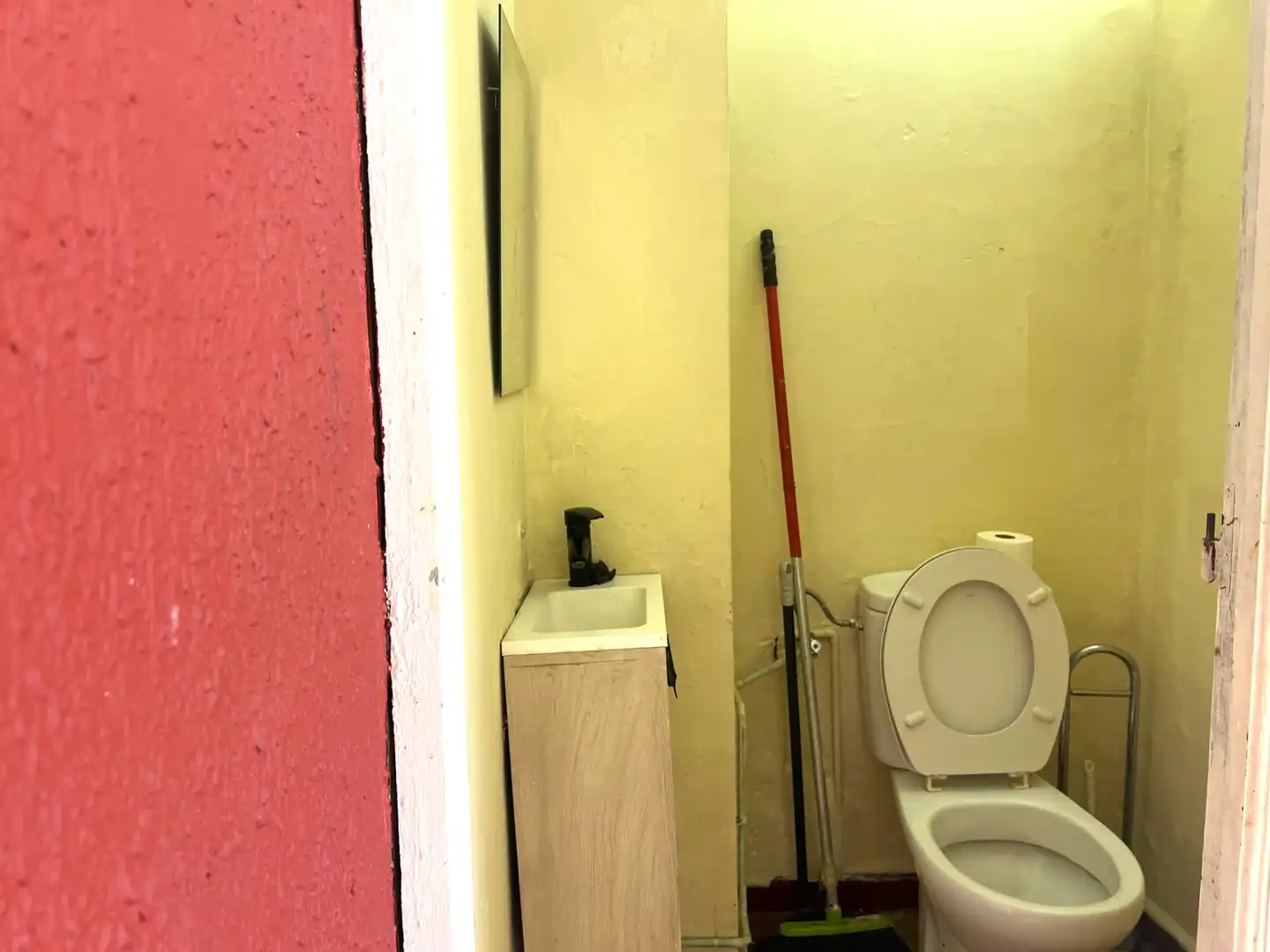 Baño de Local de alquiler en Fuengirola