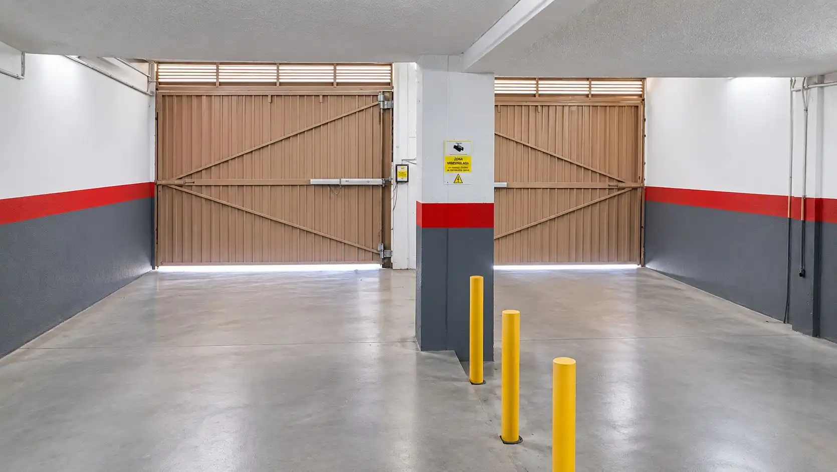 Garage zur Miete in Nou Moles