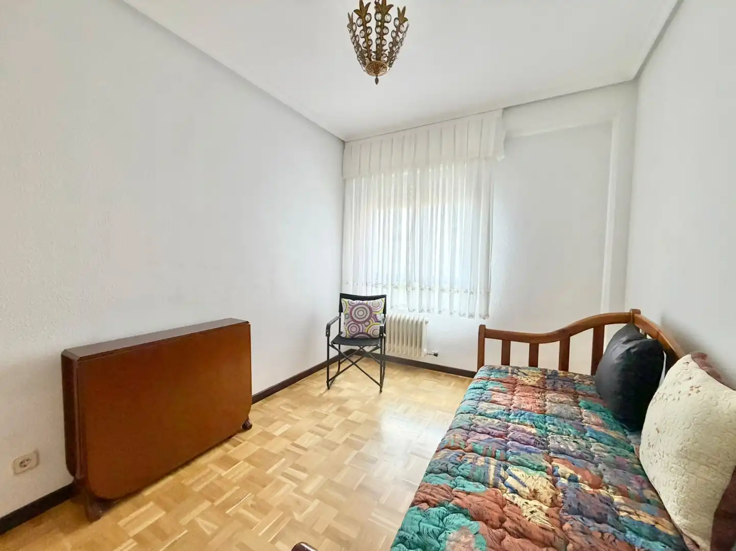 Bedroom of Flat for rent in  Logroño  with Heating, Terrace and Swimming Pool