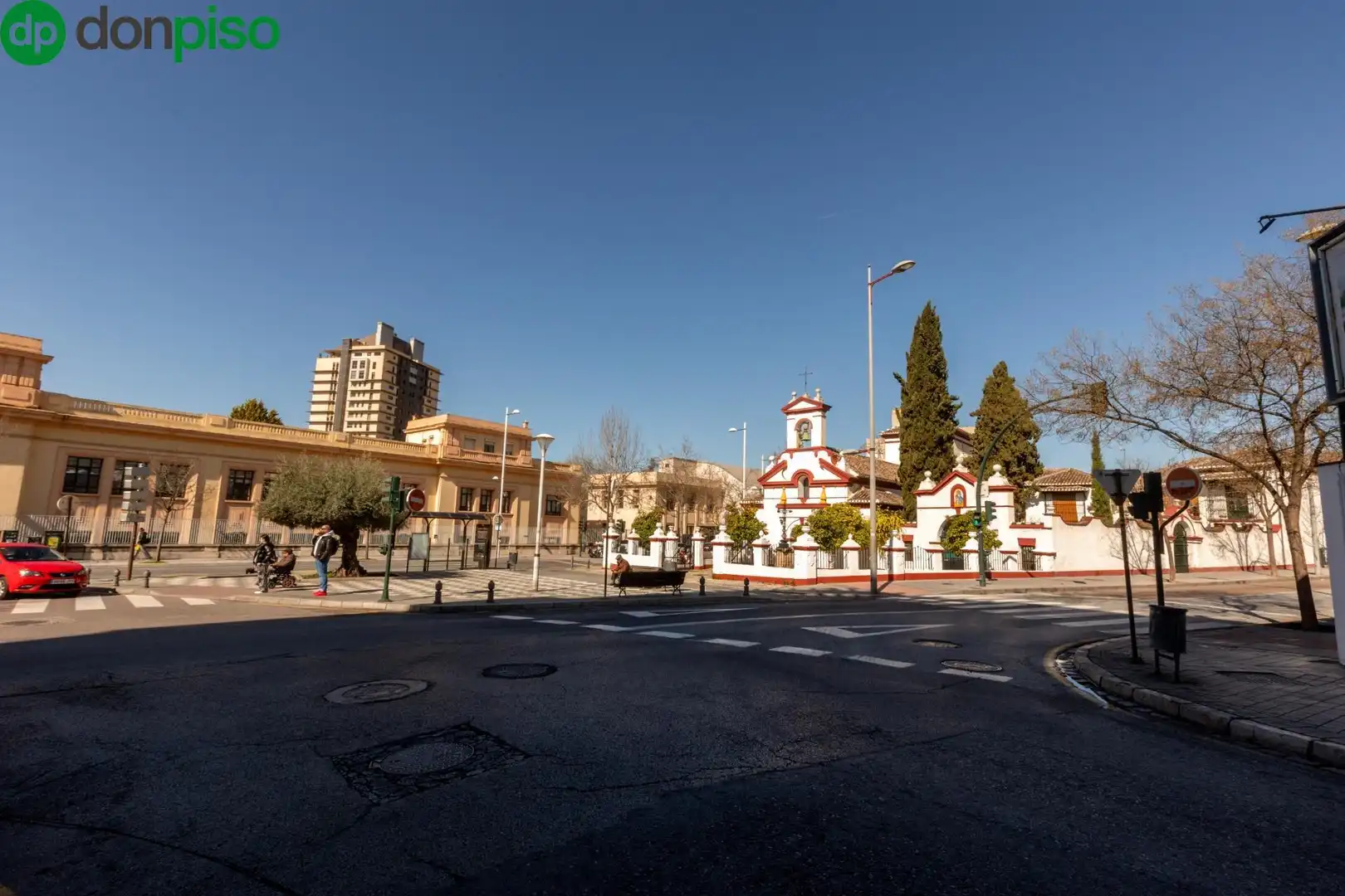 Exterior view of Study for sale in Granada  with Air Conditioner, Heating and Alarm