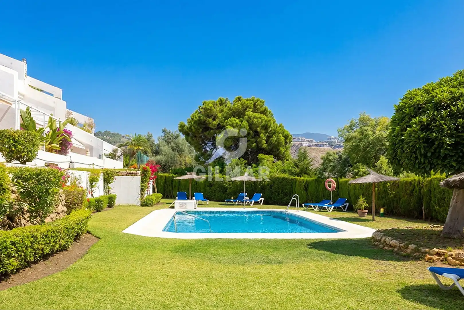 Garden of Apartments for sale in Benahavís  with Heating, Swimming Pool and Balcony