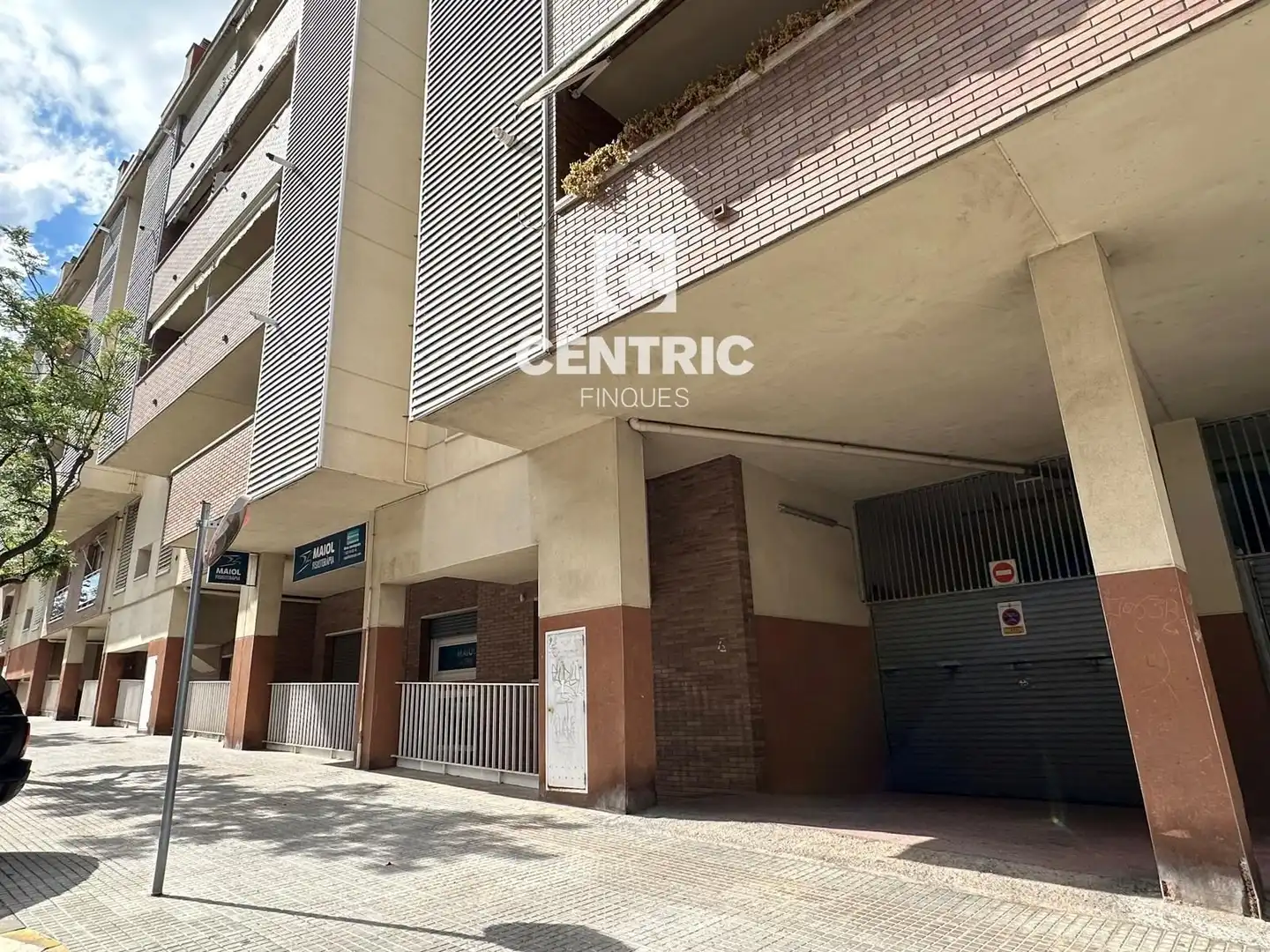 Vista exterior de Local en venta en Nord-est