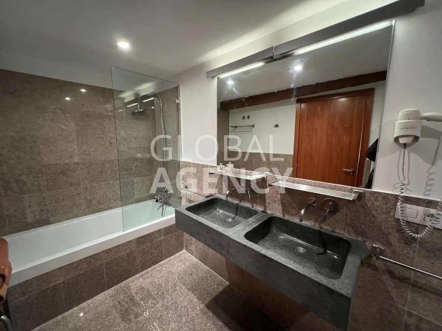 Hotel with lift for sale in Chamartín, imagen 118