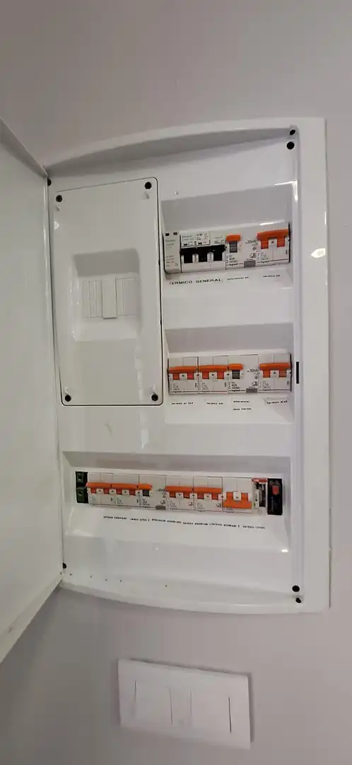 Gewerbefläche zur Miete in Ciudad Jardín, imagen 4