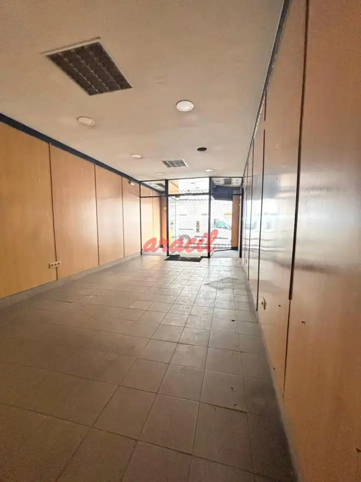 Business premises for sale in Couto, imagen 2