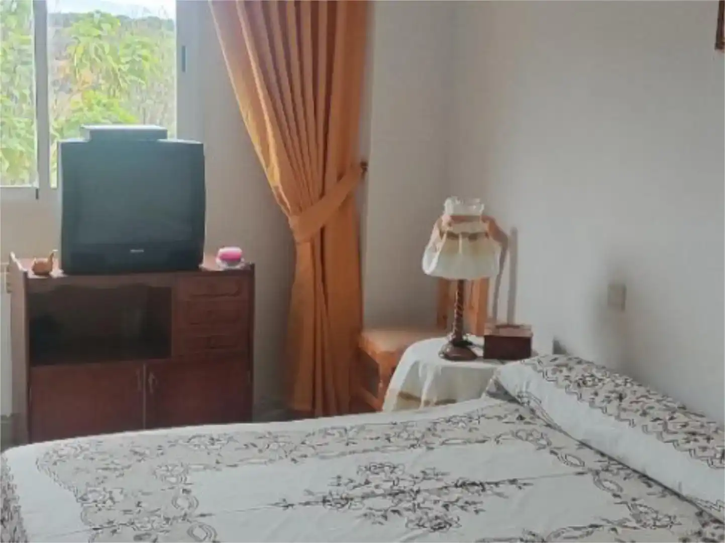 Habitación de Piso en venta en Piedrahíta con Amueblado