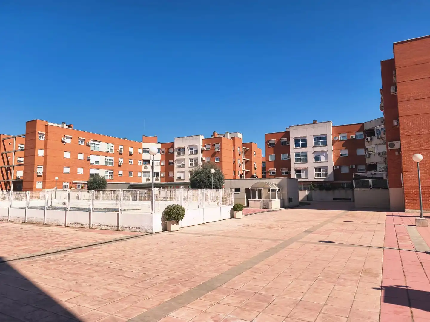 Exterior view of Flat for sale in Valdemoro  with Air Conditioner, Heating and Private garden