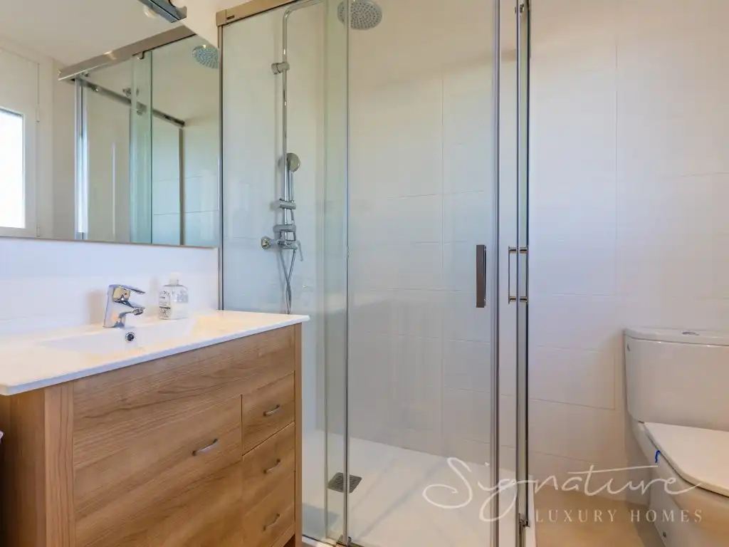 Baño de Casa o chalet en venta en Sant Cugat del Vallès con Calefacción, Jardín privado y Terraza