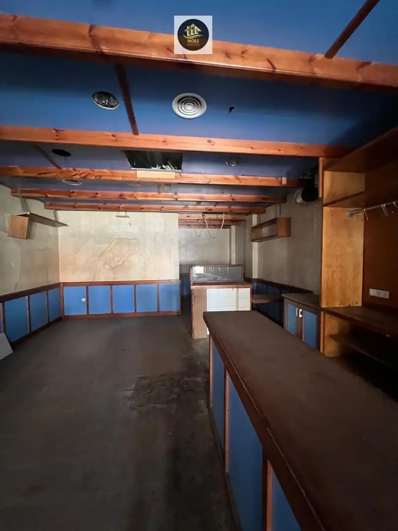 Local en venta en Jaén