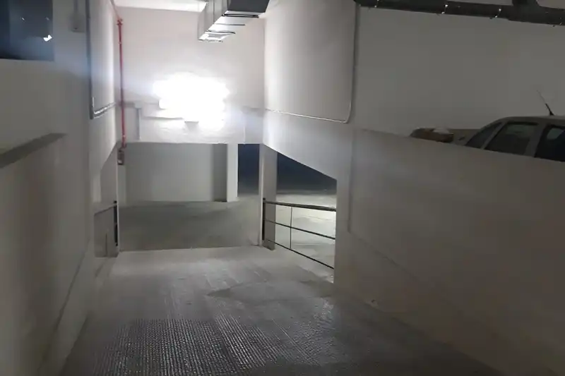 Garage zum Verkauf in Chiva, Valencia