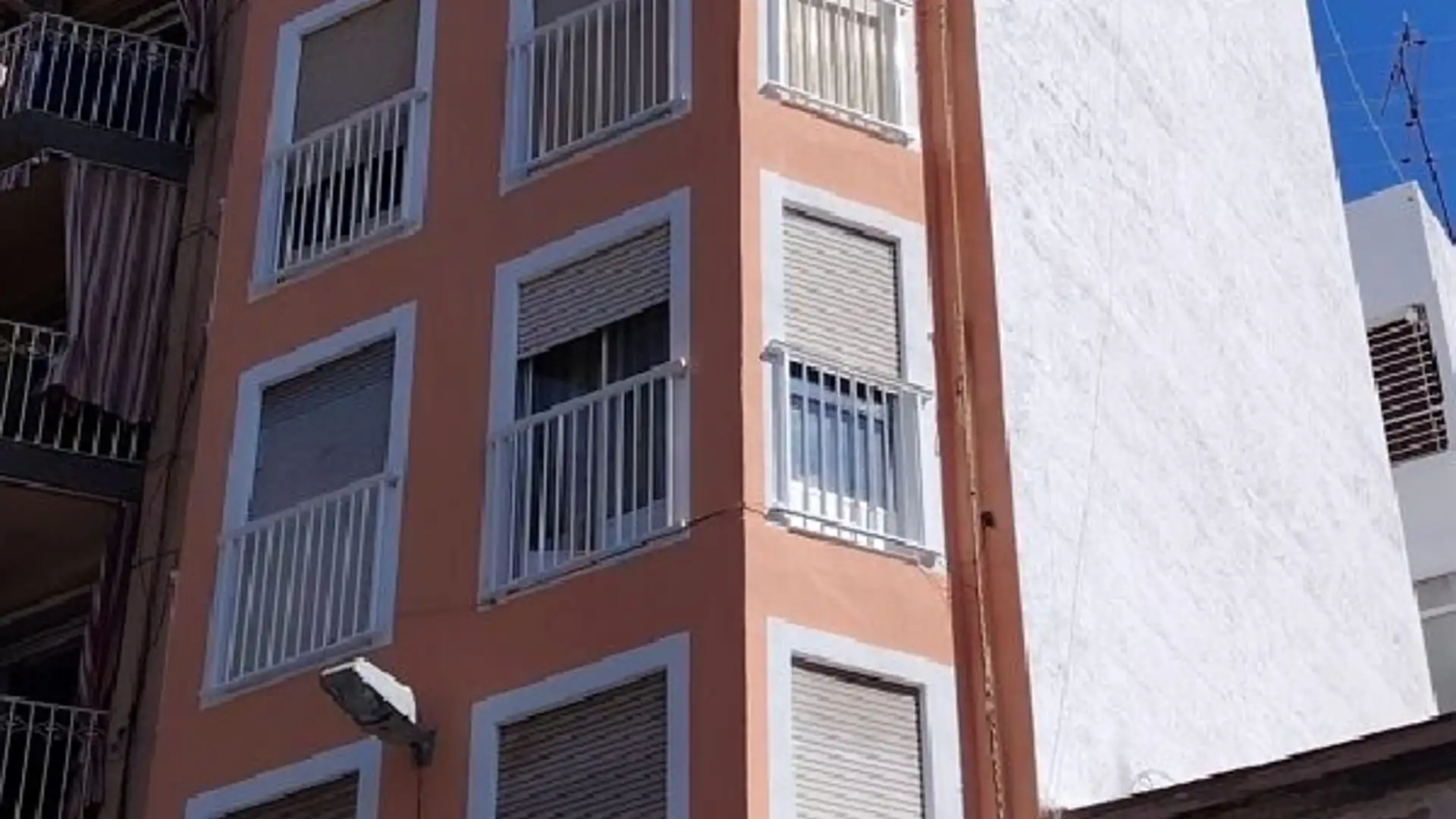 Vista exterior de Piso en venta en Elche / Elx