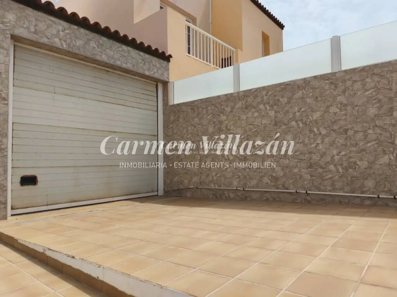 Vista exterior de Casa o chalet en venta en Tuineje con Aire acondicionado, Terraza y Piscina
