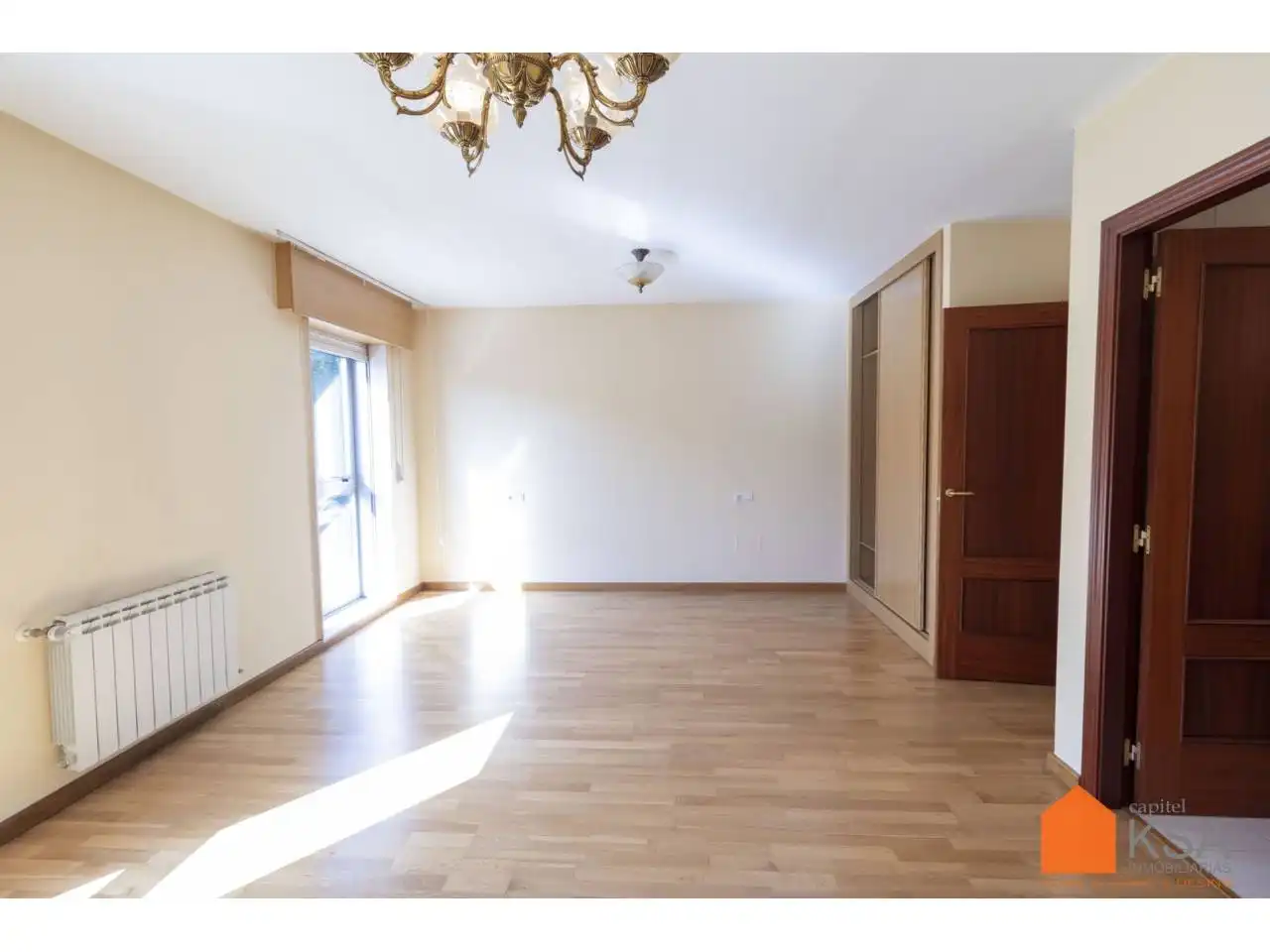 Sala de estar de Casa adosada en venta en Santiago de Compostela  con Jardín privado, Parquet y Terraza