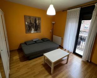 Schlafzimmer von Wohnung miete in Torrejón de Ardoz mit Klimaanlage und Balkon