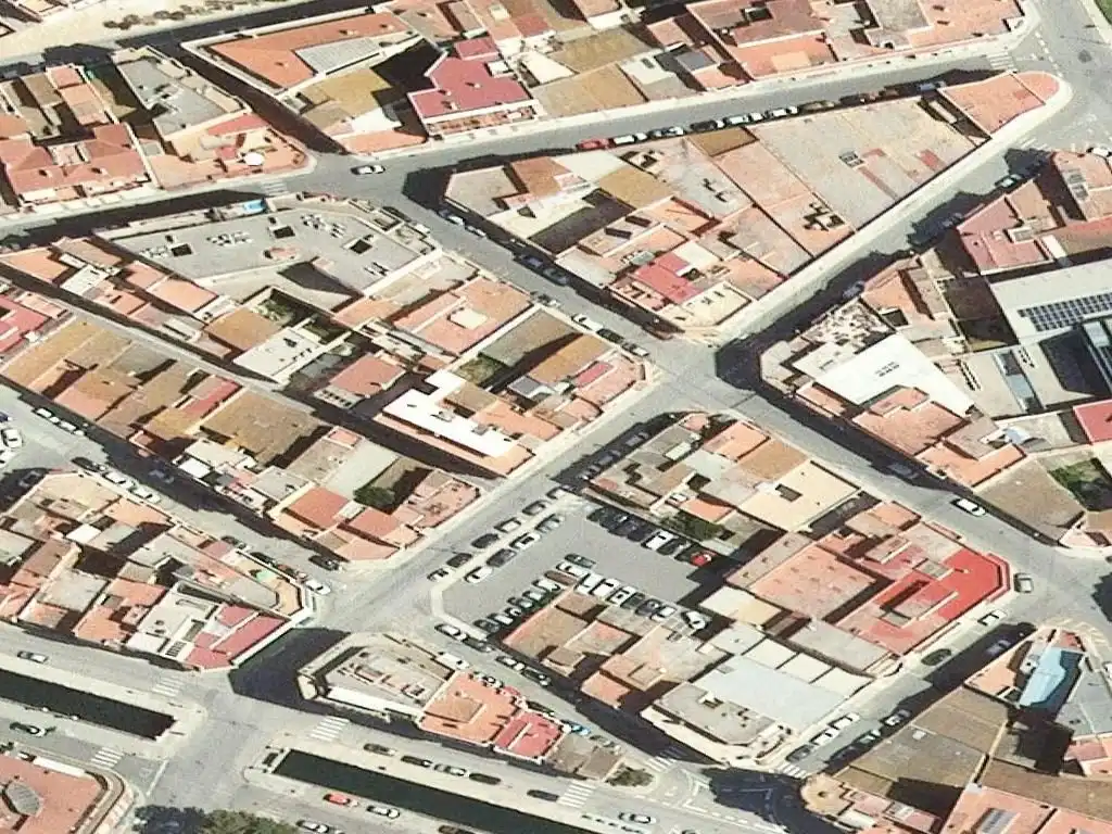 Haus zum Verkauf in Carles I 20