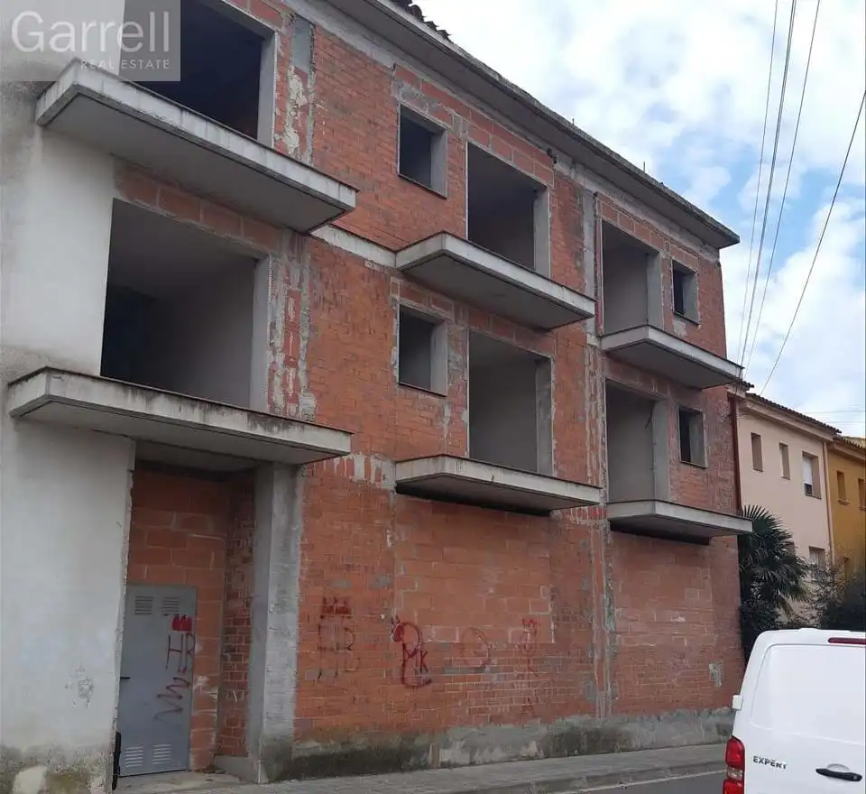 Vista exterior de Edifici en venda en Palafrugell