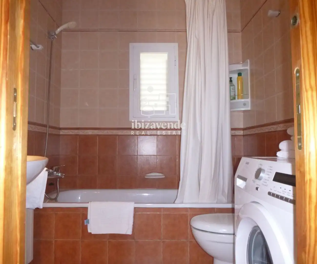 Badezimmer von Wohnung zur Miete in Eivissa mit Klimaanlage, Terrasse und Möbliert