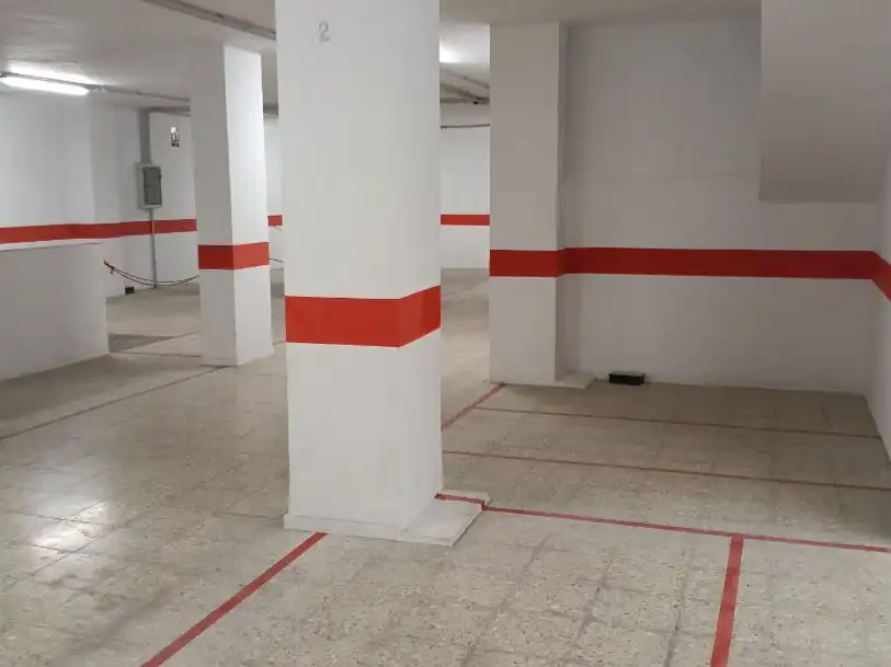 Garage for rent in Santa Cruz de Tenerife  with Alarm