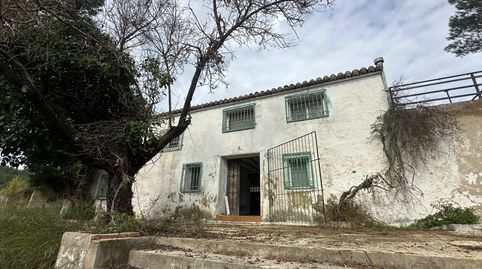 Disponible finca rústica con 2 viviendas