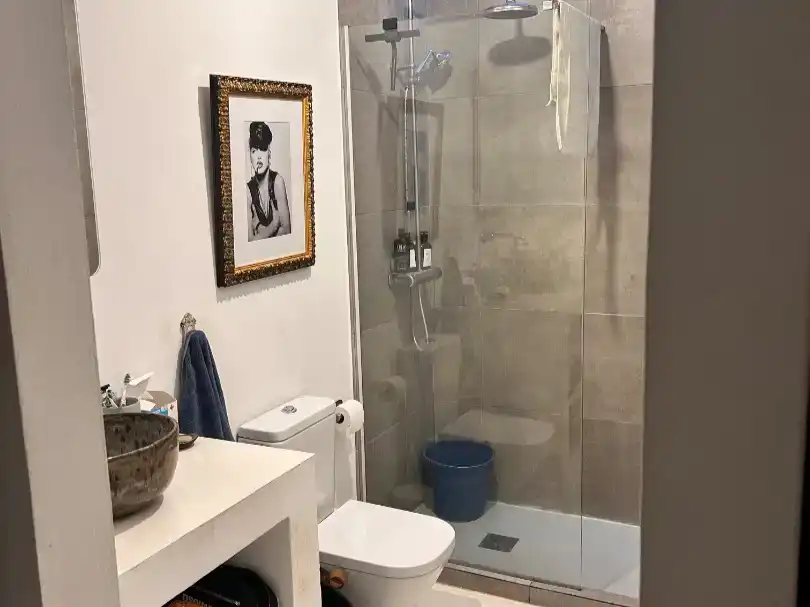 Baño de Piso en venta en Sant Joan de Labritja con Jardín privado y Amueblado