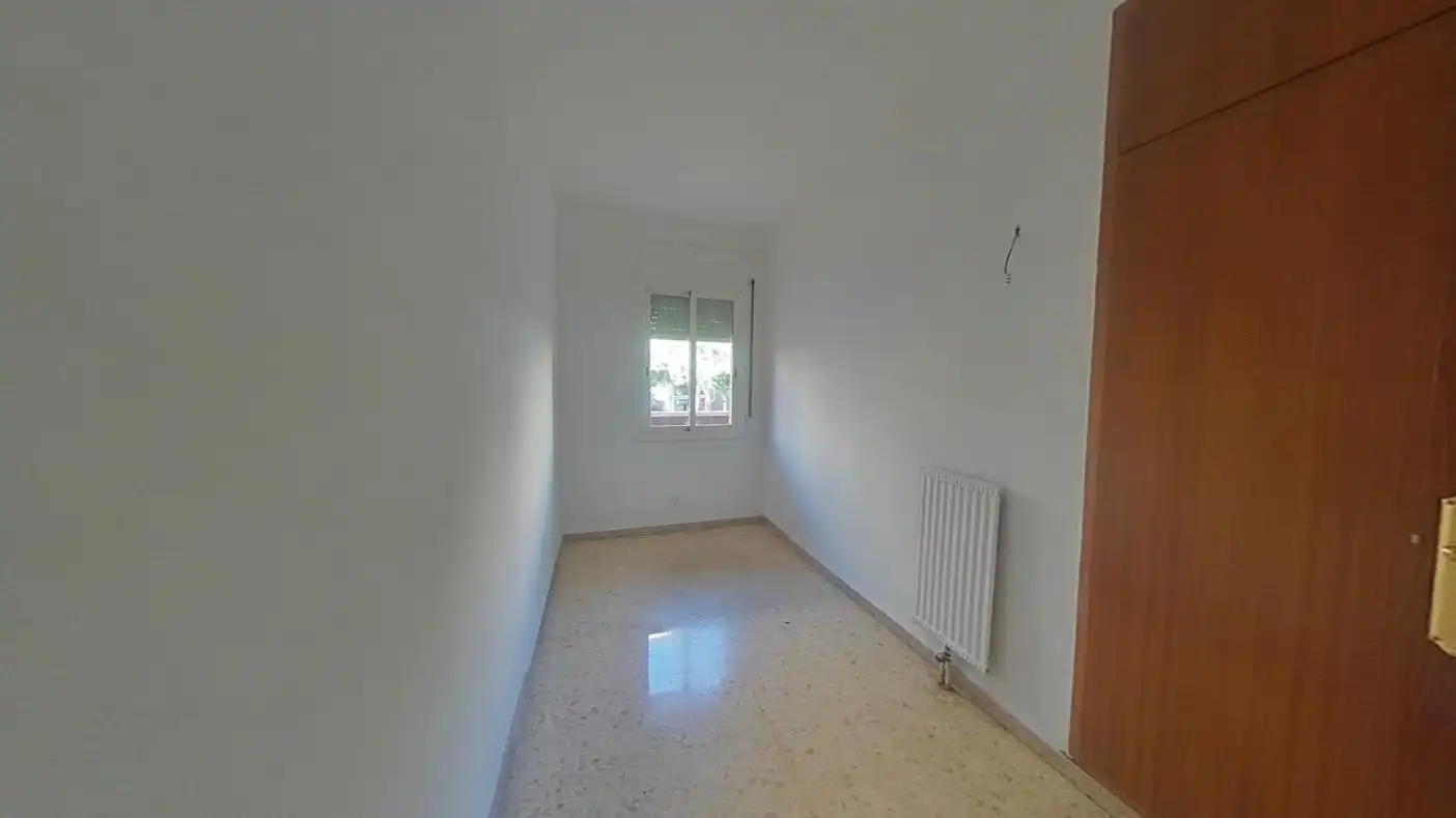 Habitación de Piso en venta en Barcelona con Calefacción