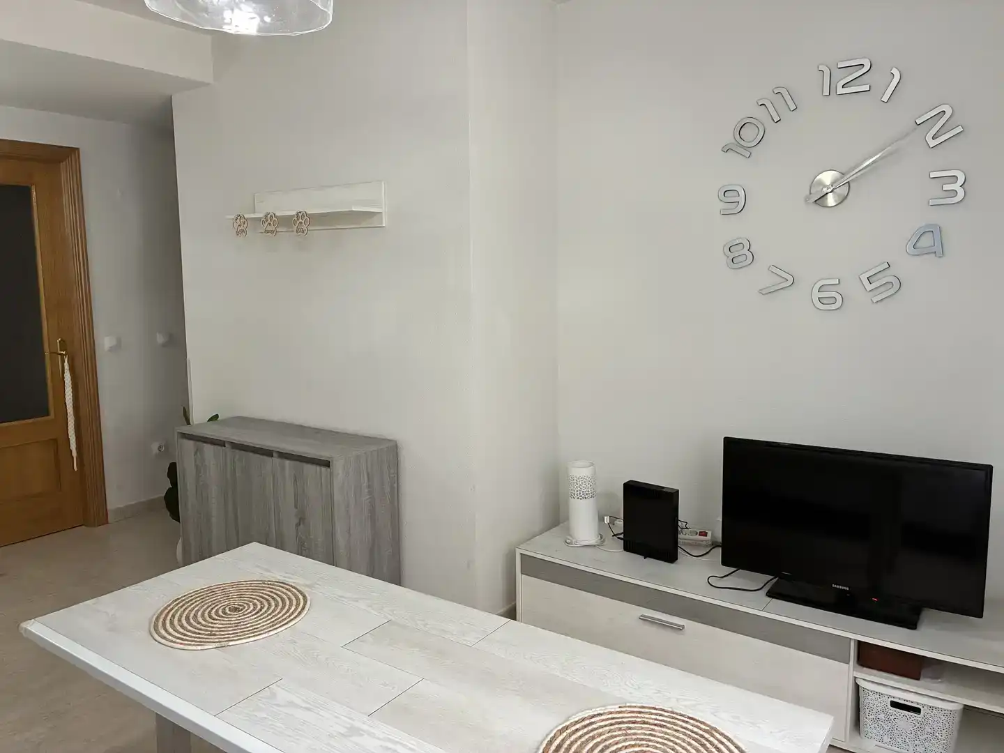 Sala de estar de Piso en venta en Casarrubios del Monte con Aire acondicionado y Piscina