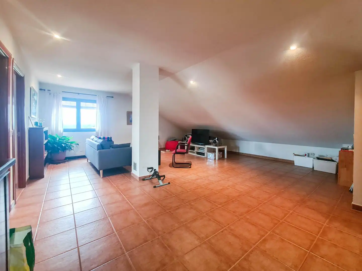 Casa o chalet en venta en El Casar con Terraza, Trastero y Piscina