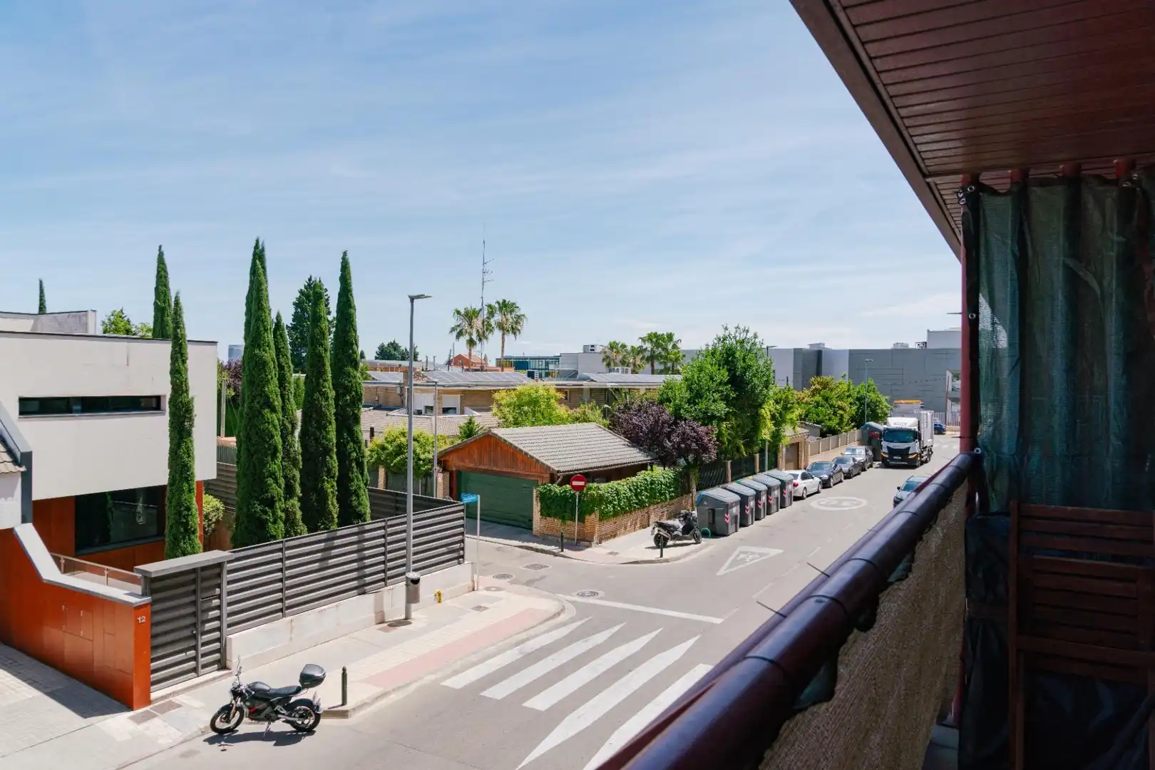 Exterior view of Duplexes for sale in Zaragoza  with Heating, Furnished and Balcony