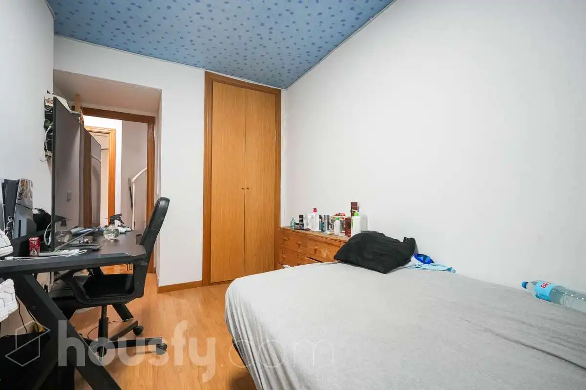 Bedroom of Flat for sale in Madrid  with Air Conditioner, Heating and Terrace