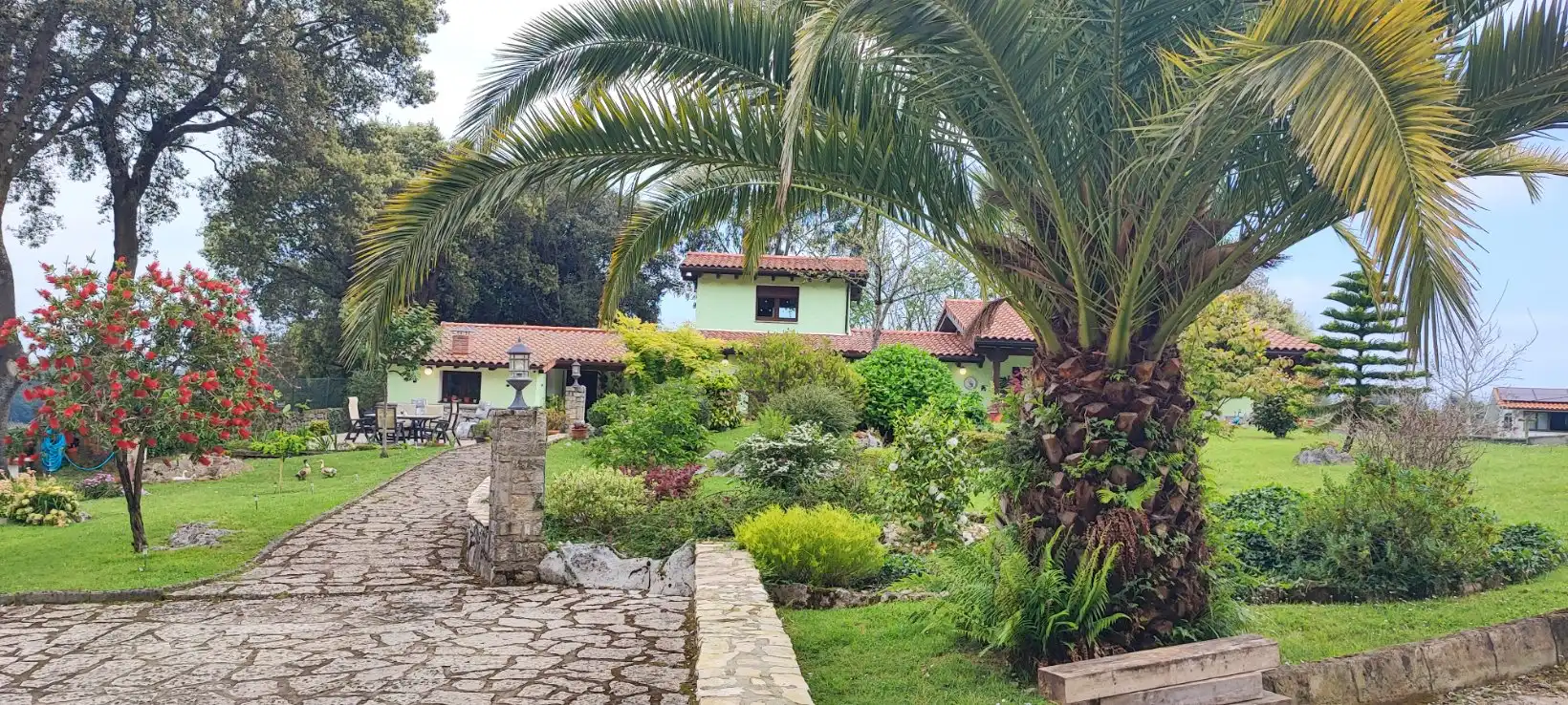 Jardín de Casa o chalet en venta en Llanes con Calefacción, Jardín privado y Terraza