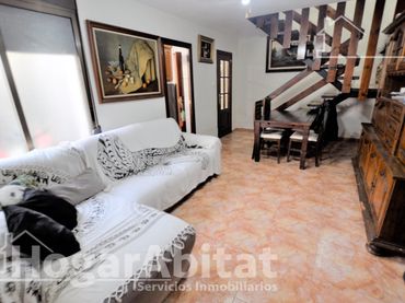 Terraced house with balcony for sale in L'Olivereta