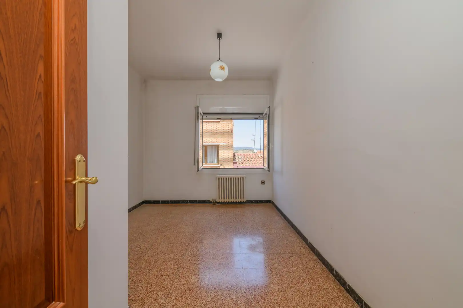 Habitación de Casa o chalet en venta en Manresa con Calefacción y Terraza