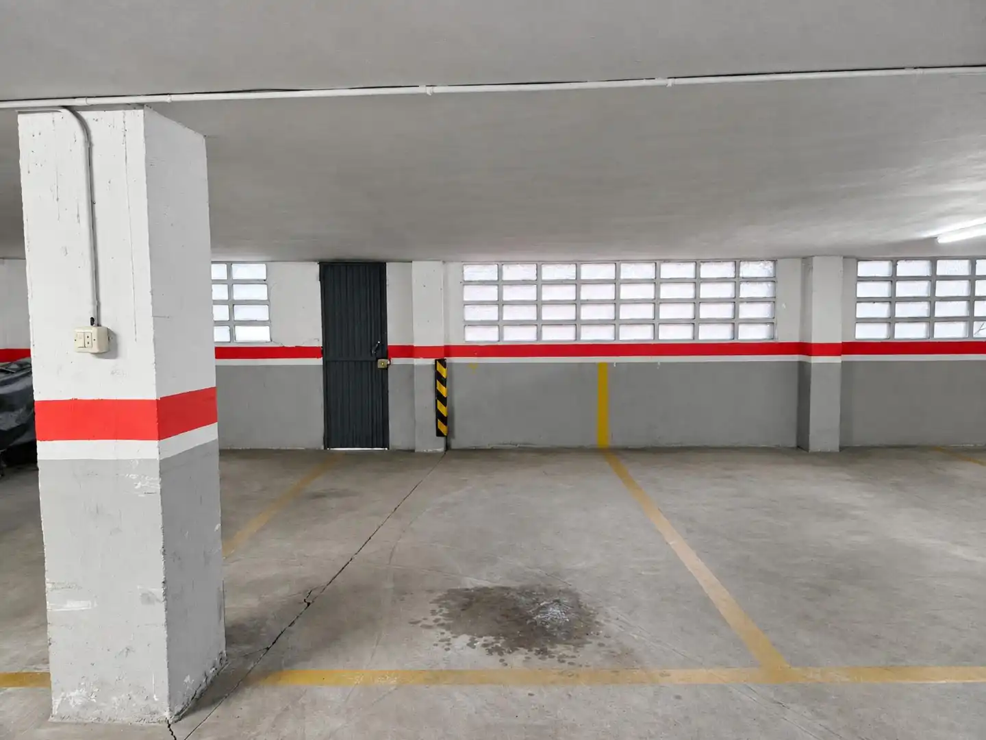 Parking of Garage for rent in Centro Ciudad
