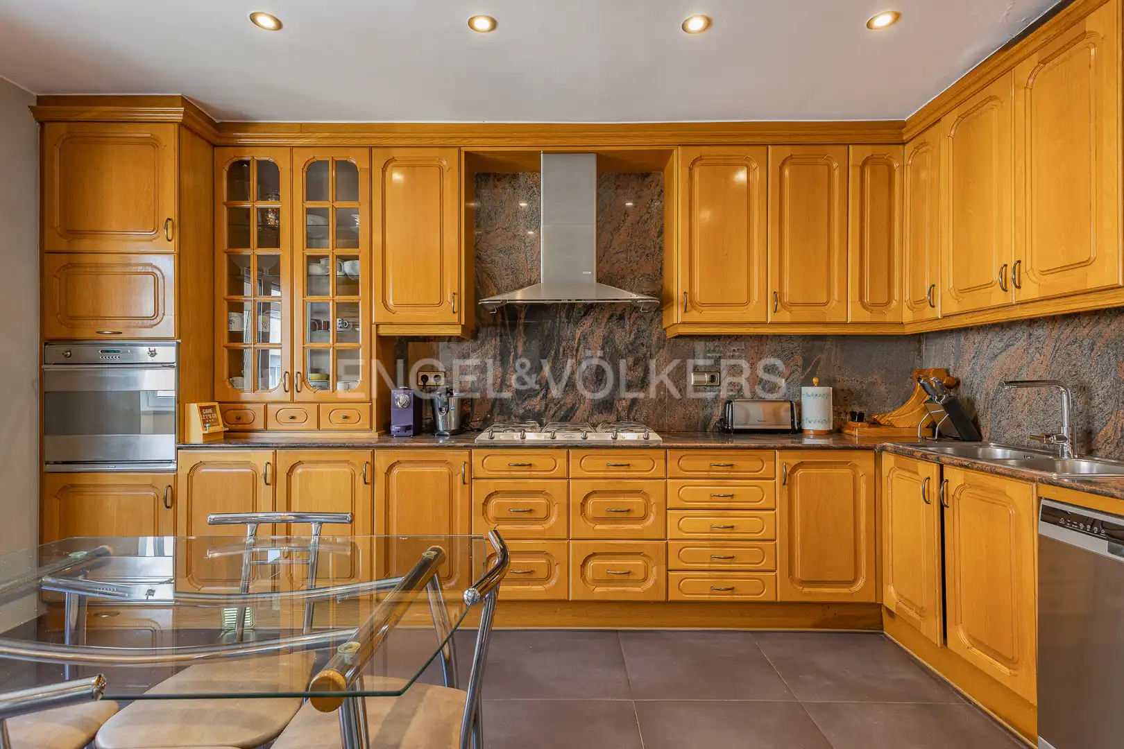 Cocina de Casa o chalet de alquiler en Sant Vicenç de Castellet con Calefacción, Piscina y Amueblado