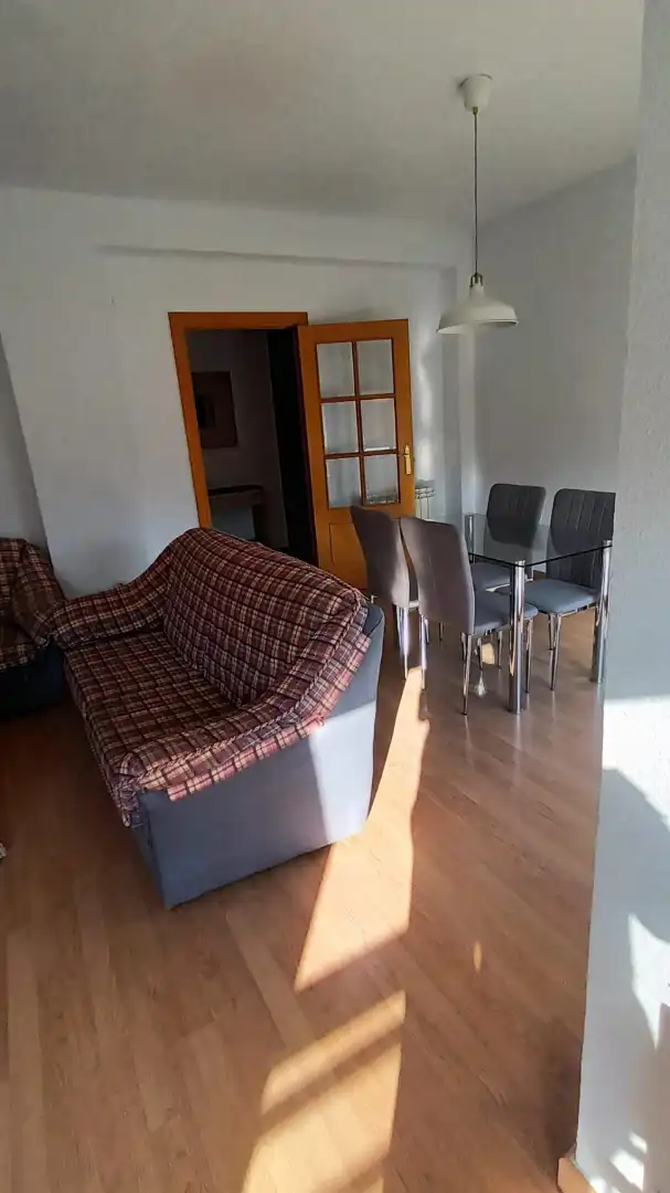 Sala de estar de Piso de alquiler en Granada con Aire acondicionado, Calefacción y Amueblado