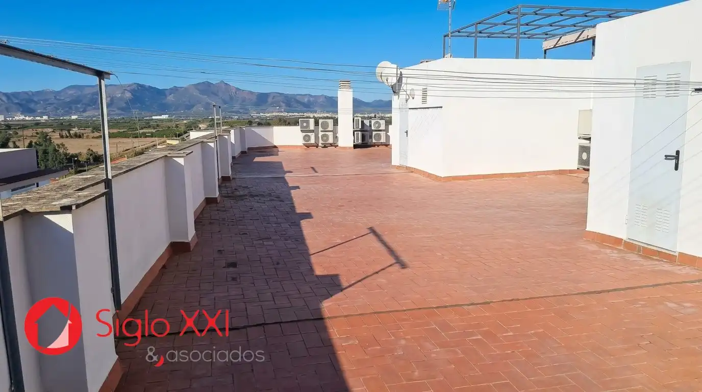Terraza de Piso en venta en Nules con Aire acondicionado, Terraza y Amueblado
