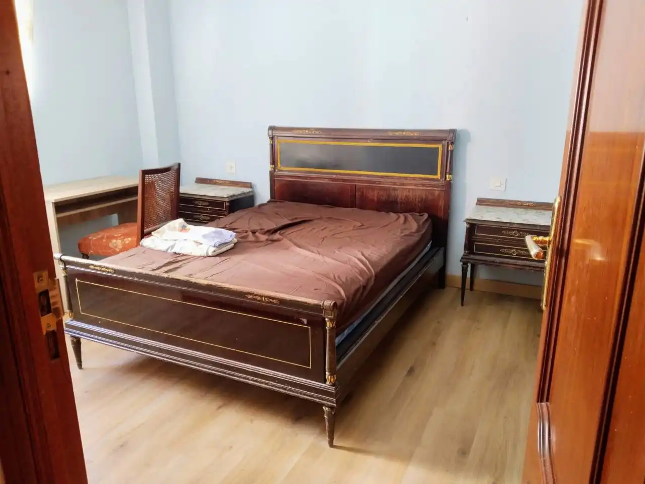 Bedroom of Flat for rent in Burgos  with Heating, Parquet flooring and Furnished